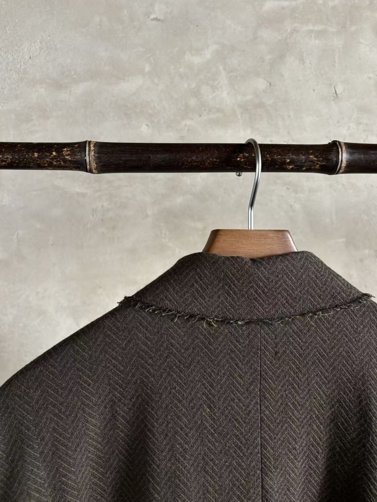 Raw edge collar double breasted overcoat