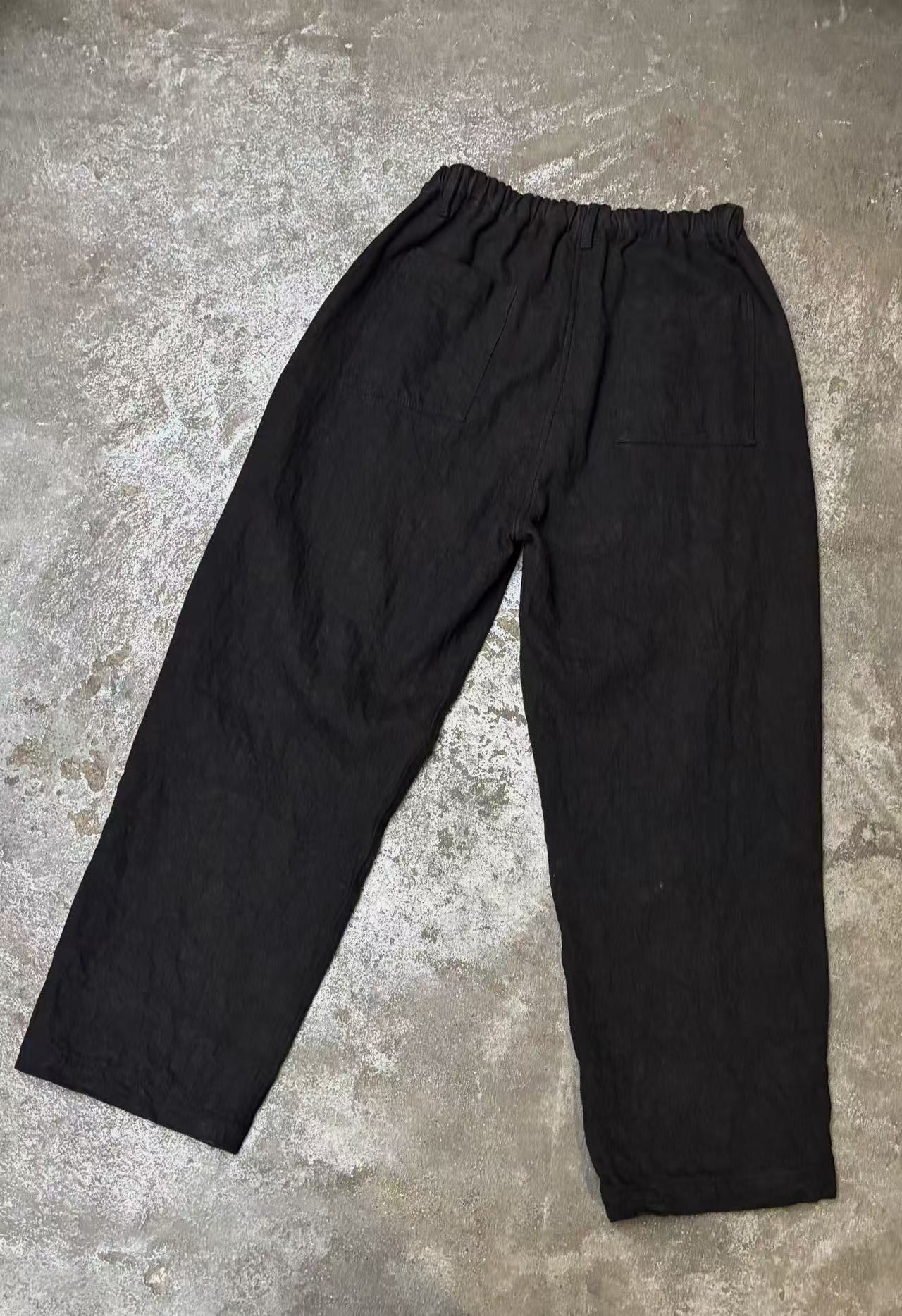 Loose Fitting Tapered Trousers "Wide"