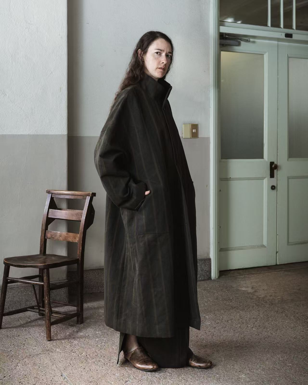 Shoulder relax travel overcoat