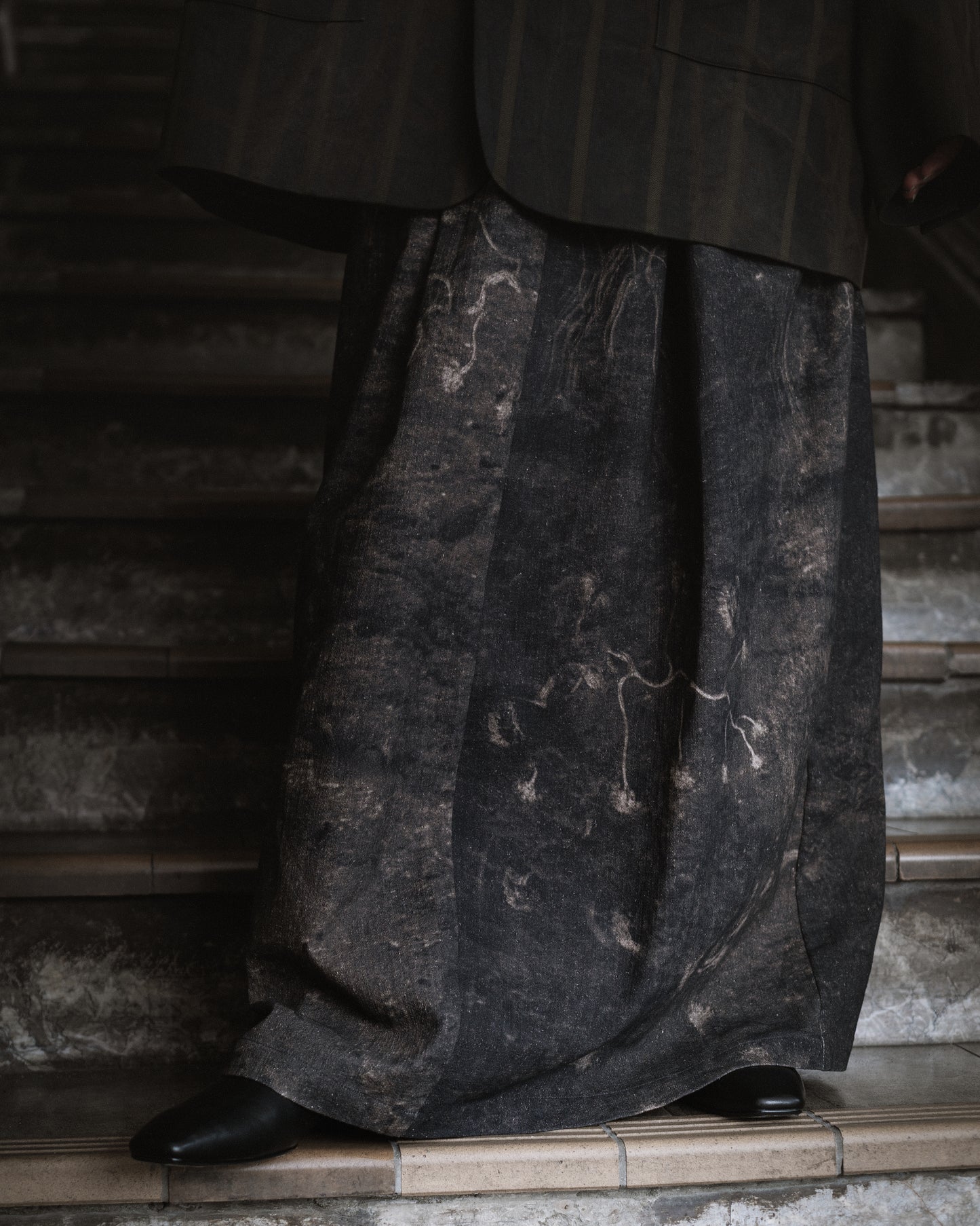 A-shaped print skirt