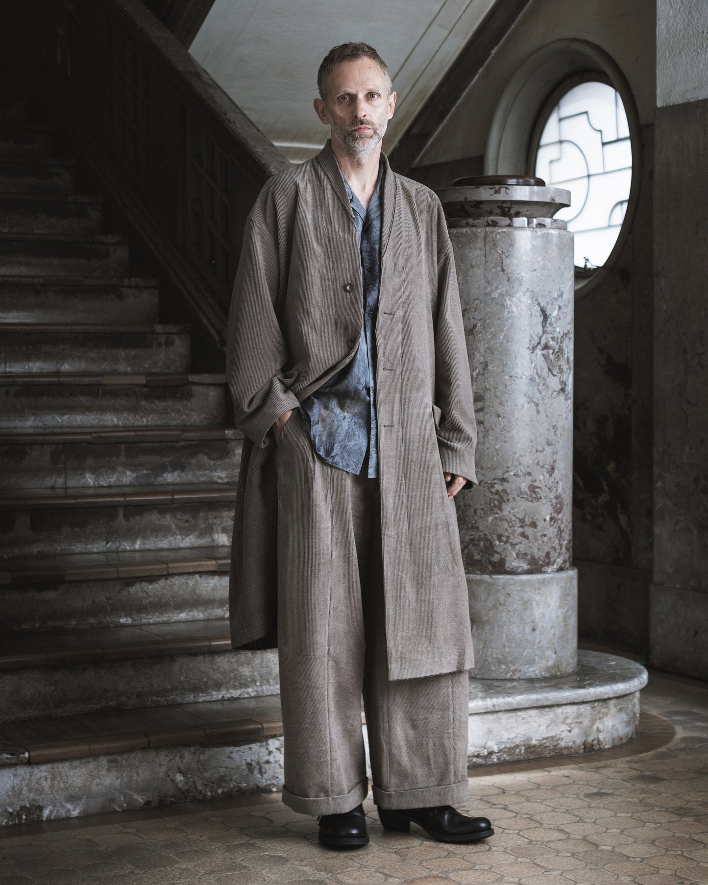 Cuffed wide leg trouser