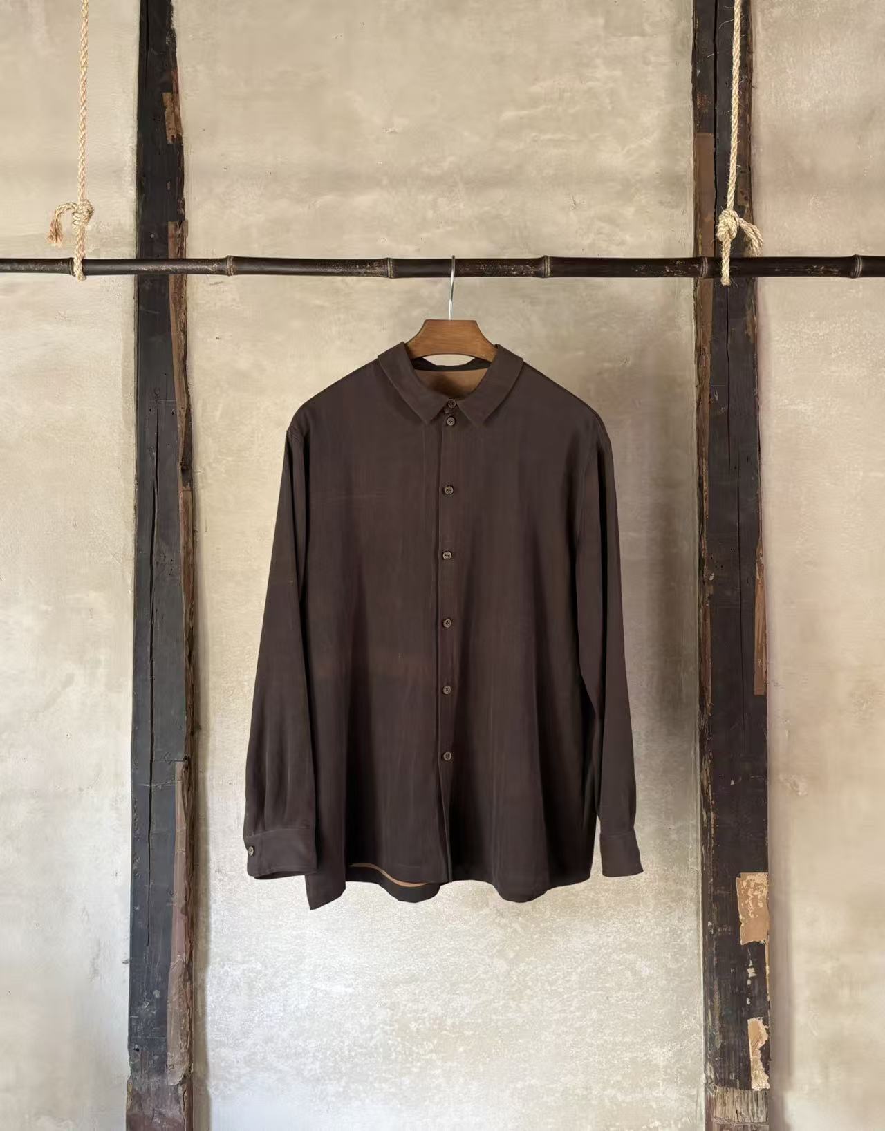 Standard collar shirt