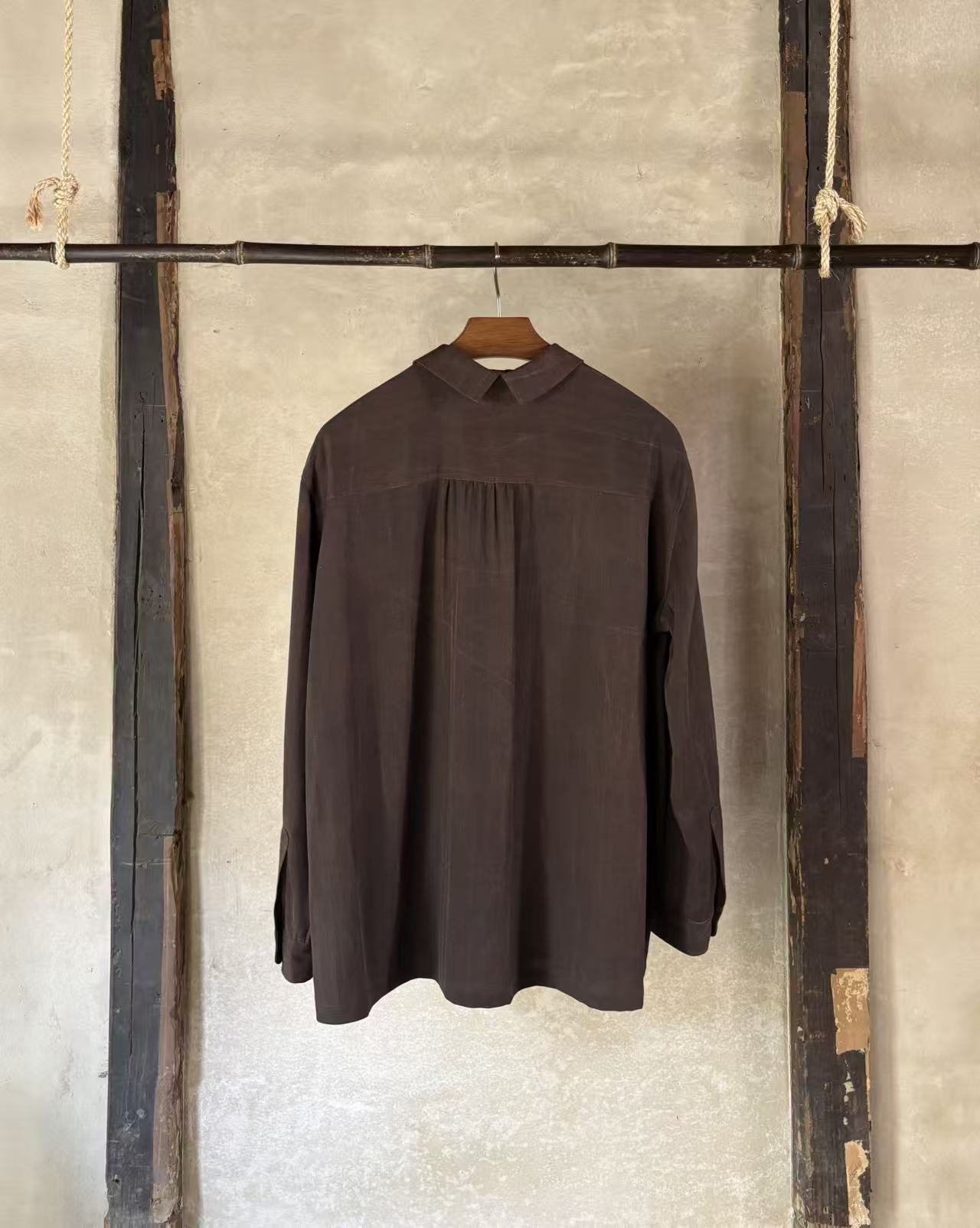 Standard collar shirt