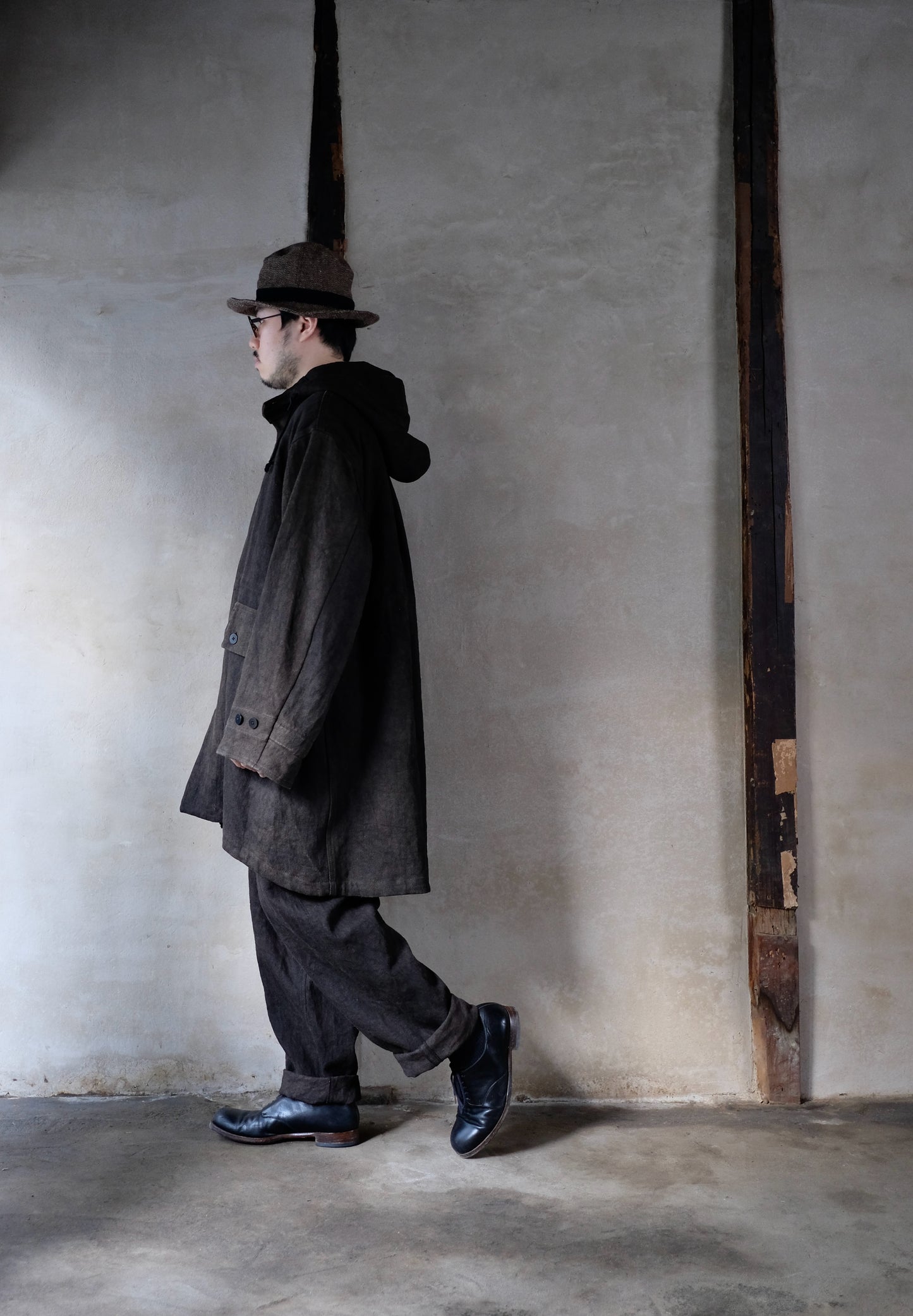 Loose Fitting Tapered Trousers "Wide"